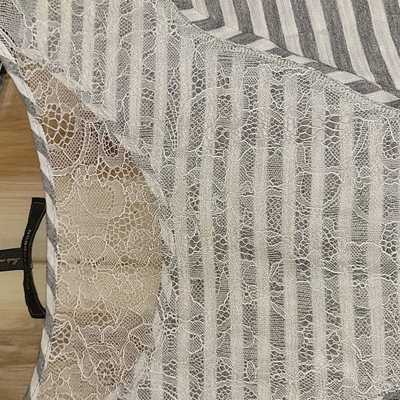 Bcbg Striped Grey White Lace Back Top - Picture 10 of 12